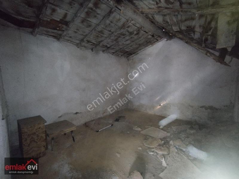 Emlak Evi'nden Kemer De Satılık Bahçeli Kargir Ev — fotoğraf 7