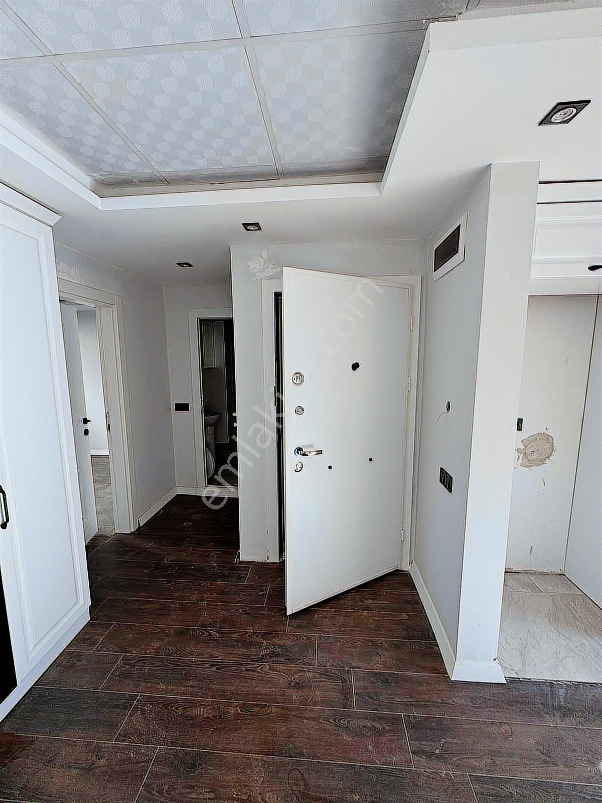 Mersin Toroslar Çukurova Mah Satılık Sıfır Dükkan + 3+1 Daire — fotoğraf 18