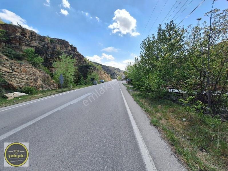 İpekyolu Gayrimenkul'den İnözü Vadisinde 6345 M2 Turistik Tesis — fotoğraf 3