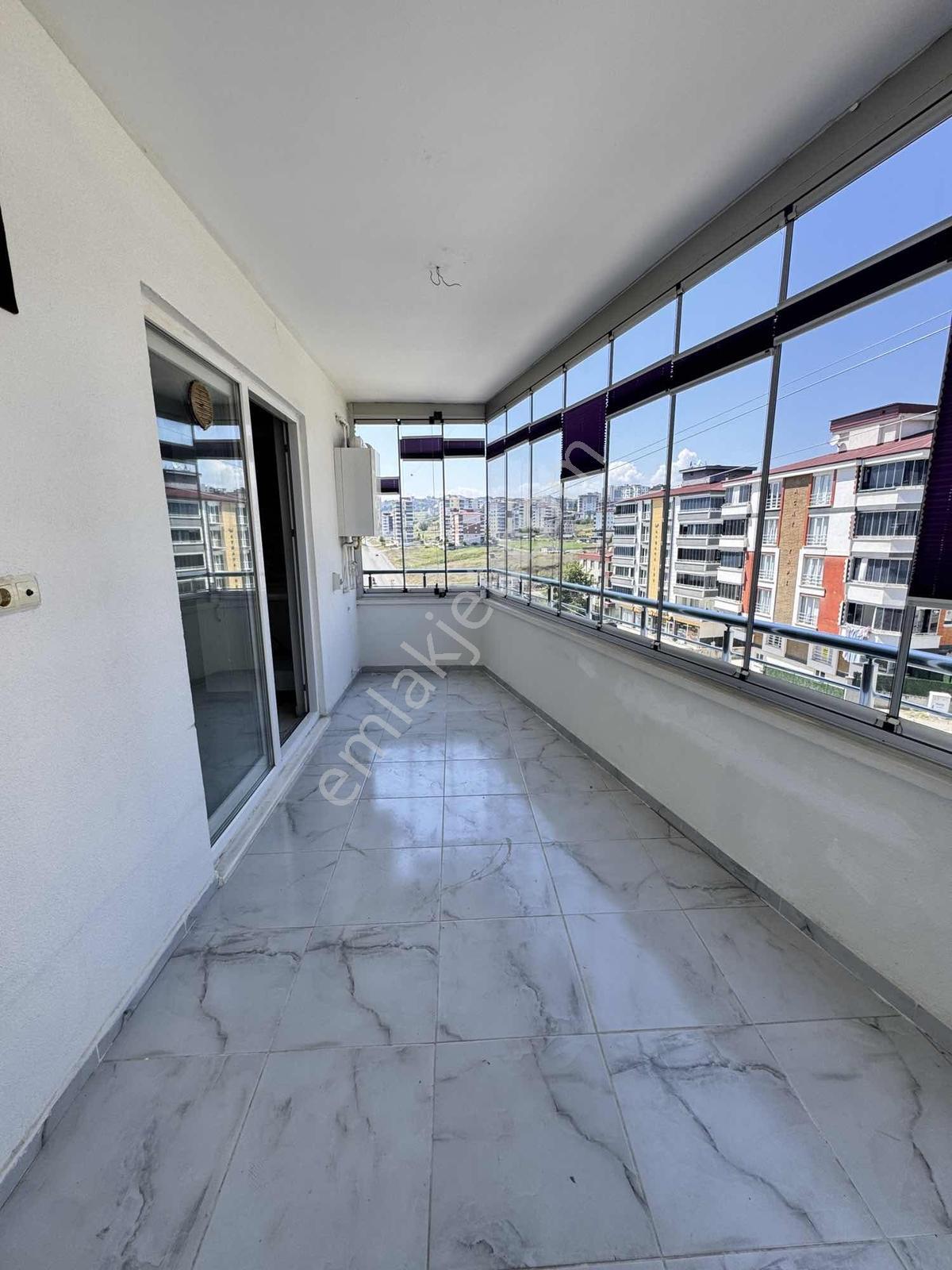 Tepecik Mh Lüks Cadde Üzerinde Özel Dizayn 3+1 Daire — fotoğraf 26