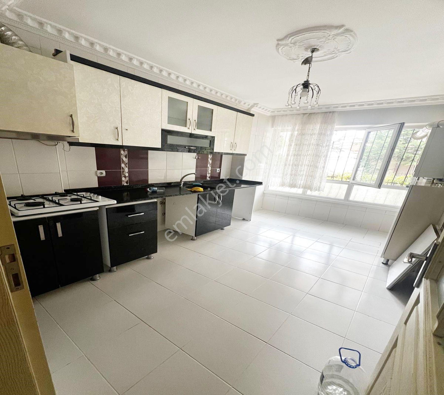 Atapark Elmalı Caddesi’nde Şirin Ve Kullanışlı 3+1 Daire! — fotoğraf 2