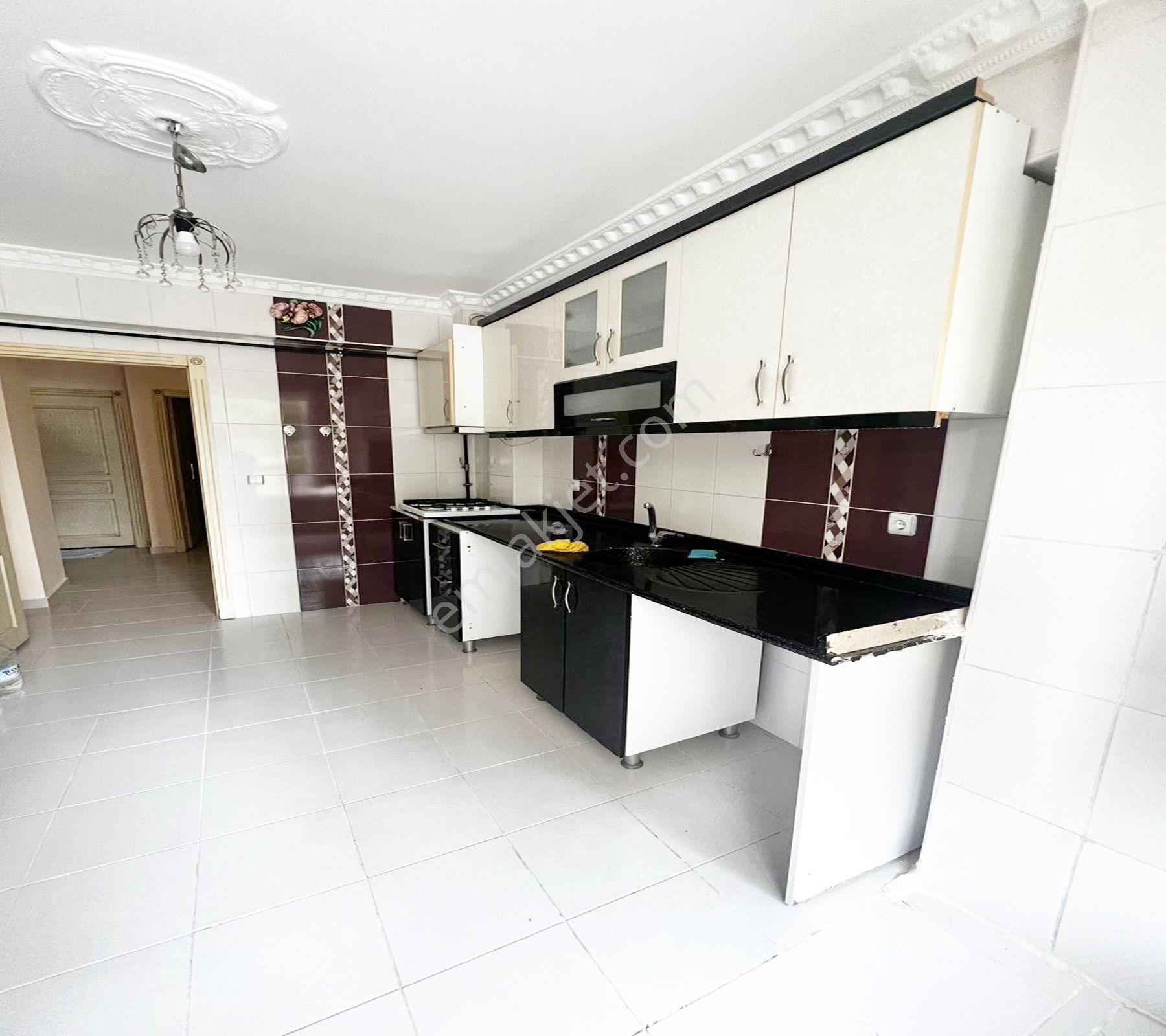 Atapark Elmalı Caddesi’nde Şirin Ve Kullanışlı 3+1 Daire! — fotoğraf 3
