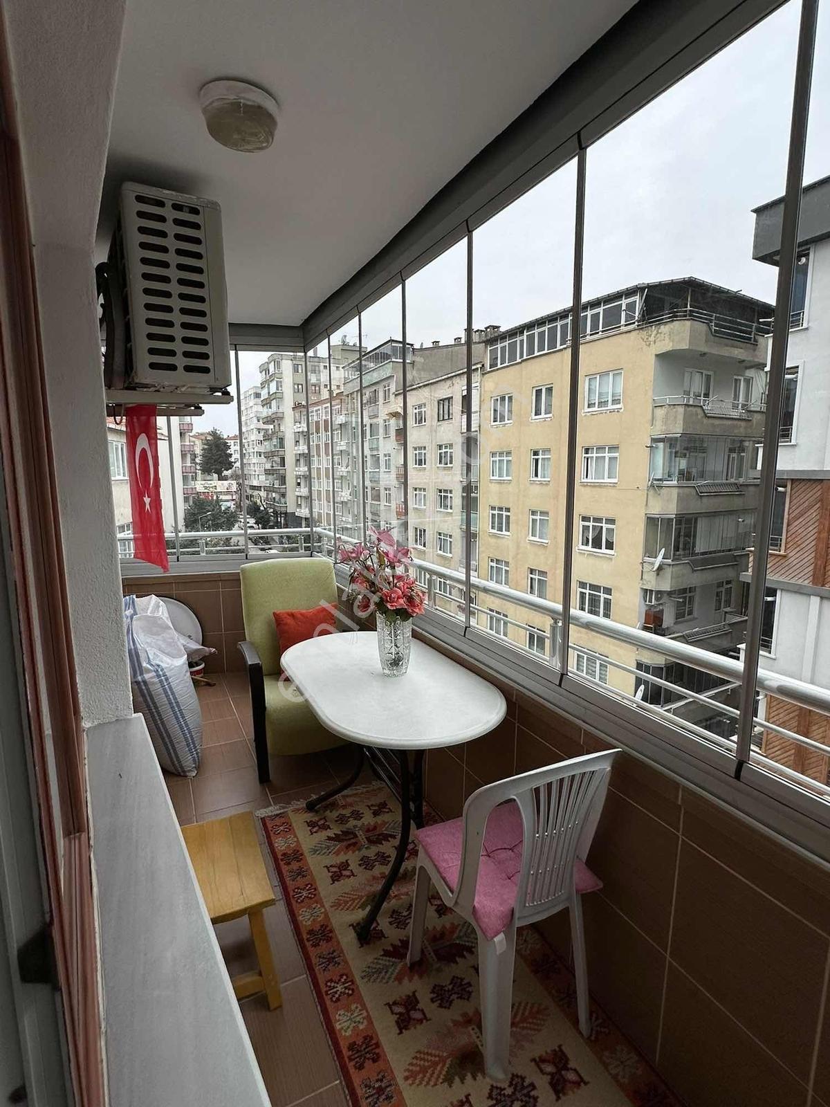 Cb.amazon'dan İlkadım 56'lar Merkezi Ve Prestijli Satılık 3+1 — fotoğraf 12