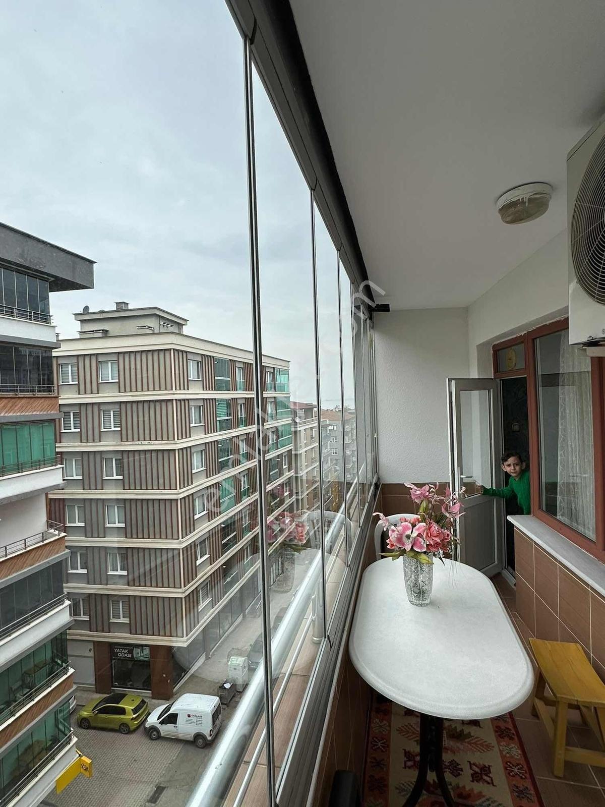Cb.amazon'dan İlkadım 56'lar Merkezi Ve Prestijli Satılık 3+1 — fotoğraf 25