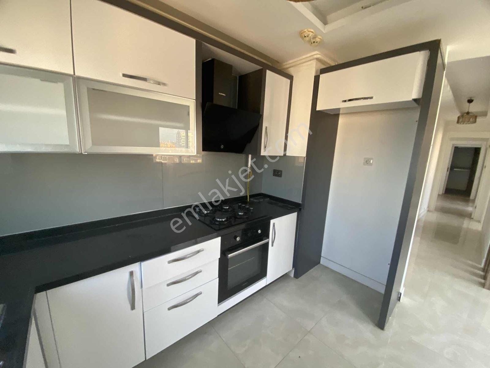 Mezitli Akdeniz Mh Geniş Prestijli 2.5 +1 — fotoğraf 15