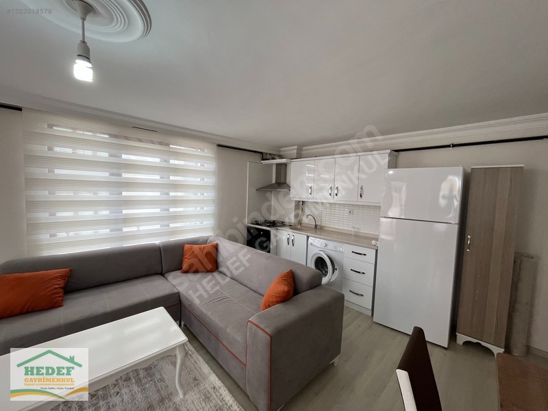 Hedef Ten Rektörlük Tramvayı Karşısında Full Eşyalı 1+1 Daire — fotoğraf 3