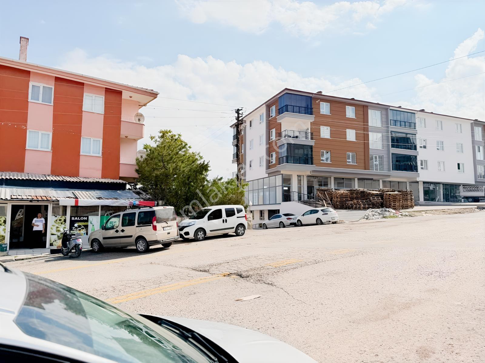Tokilerin Oldugu Cadde 149M2 Ticari+Konut İmarlı 8Katlı Bölge