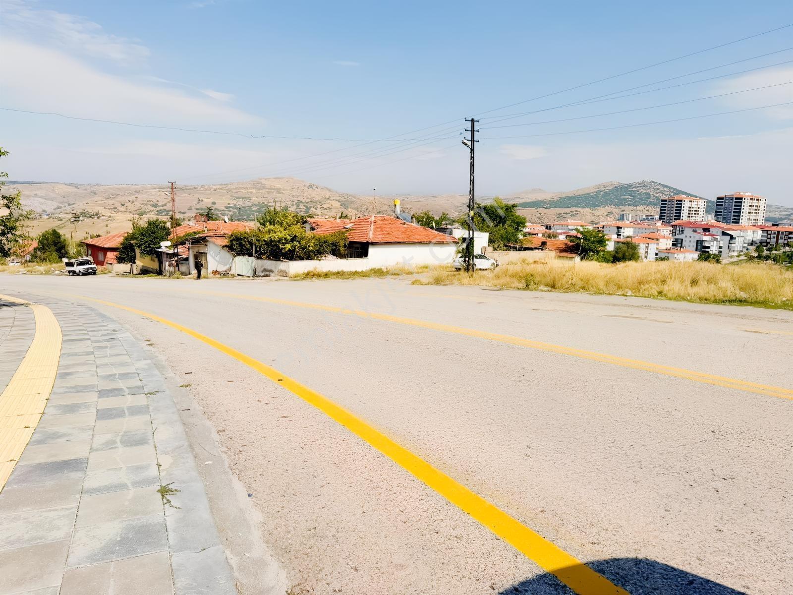 Tokilerin Oldugu Cadde 149m2 Ticari+konut İmarlı 8katlı Bölge — fotoğraf 8