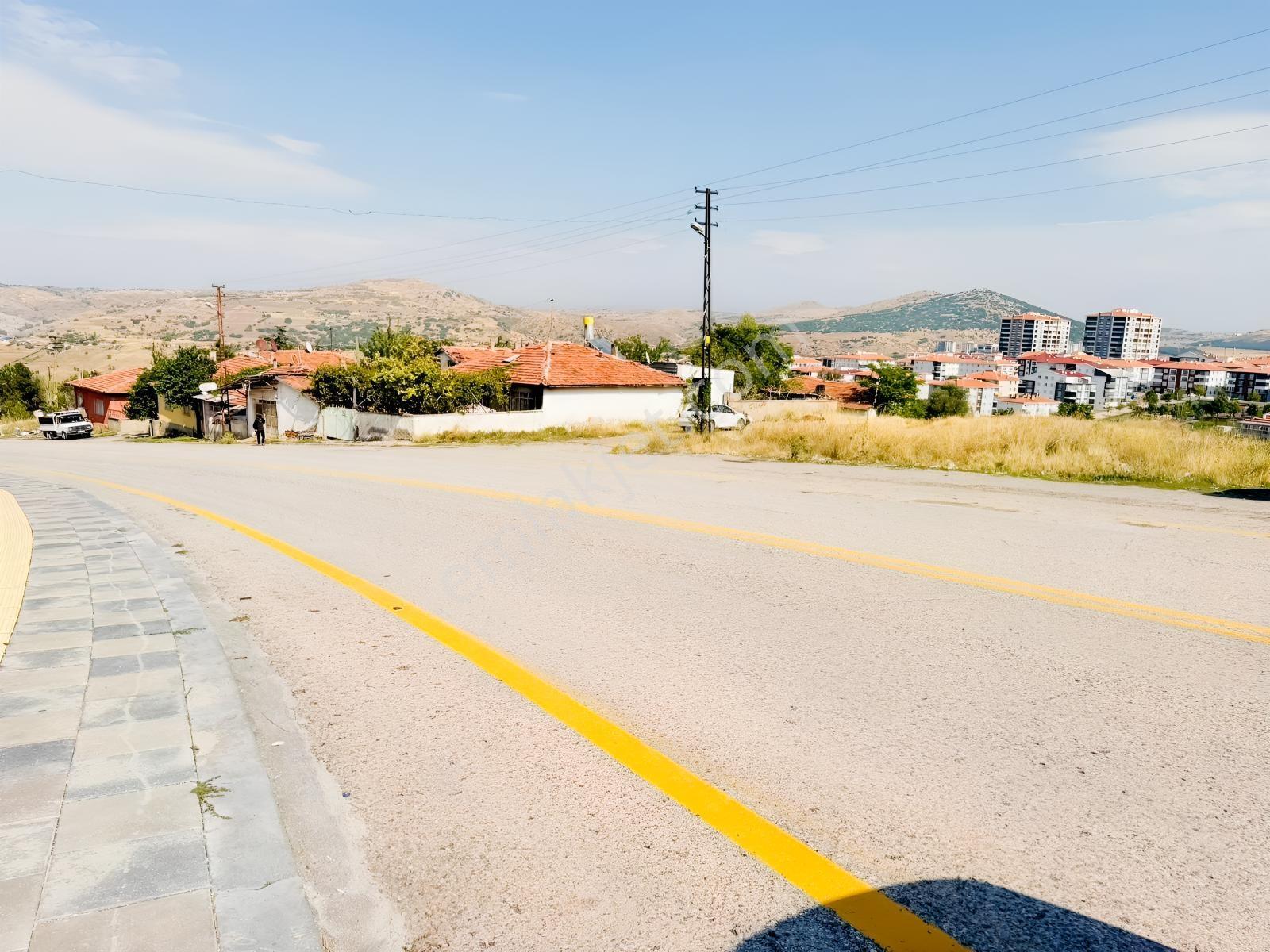 Tokilerin Oldugu Cadde 149m2 Ticari+konut İmarlı 8katlı Bölge — fotoğraf 12