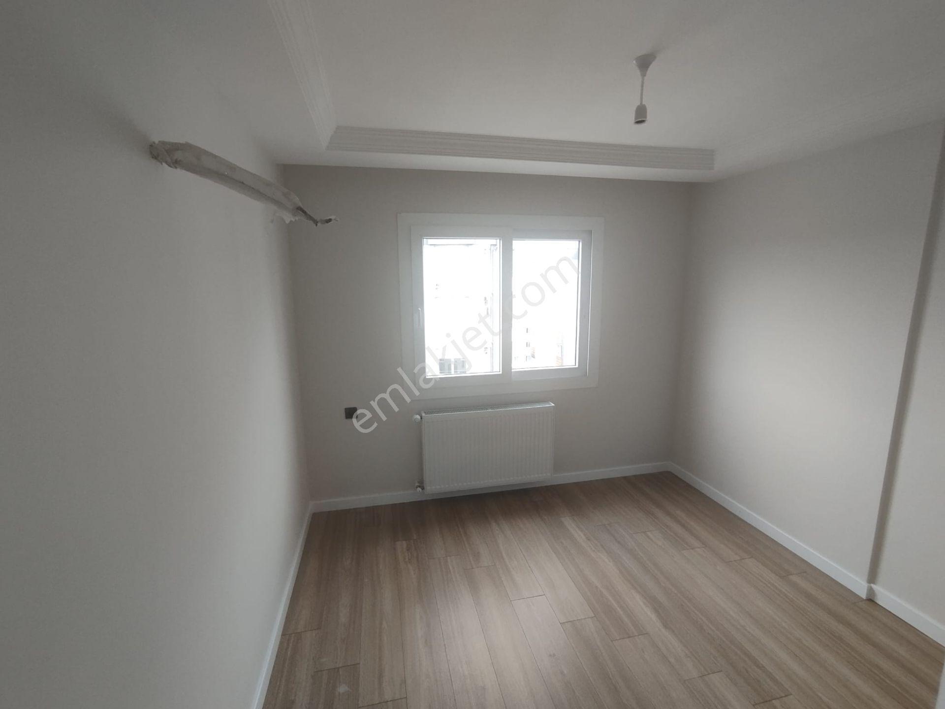 Cadde Üzerinde Sitede 2+1 Ebeveyn Banyolu Doğalgazlı Sıfır Lüks Daire — fotoğraf 8