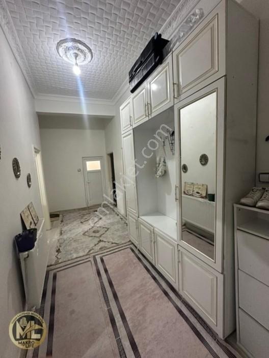 Alay Civarı Ana Cadde Üzeri Bakımlı Satılık 3+1 Fırsat Daire — fotoğraf 19