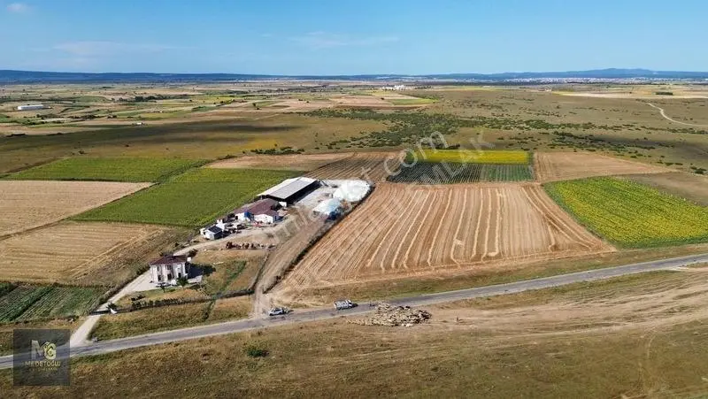 Saray Kurtdere De Emsalsiz Tek Tapu 15.860 M2 Cadde Cephe — fotoğraf 2
