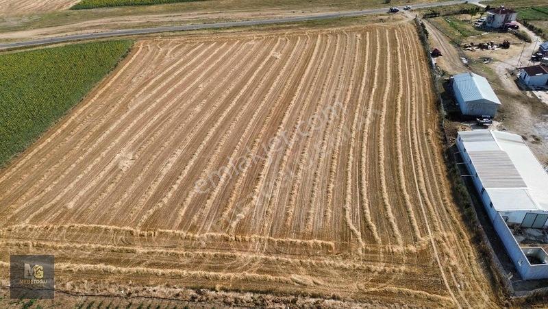 Saray Kurtdere De Emsalsiz Tek Tapu 15.860 M2 Cadde Cephe — fotoğraf 22