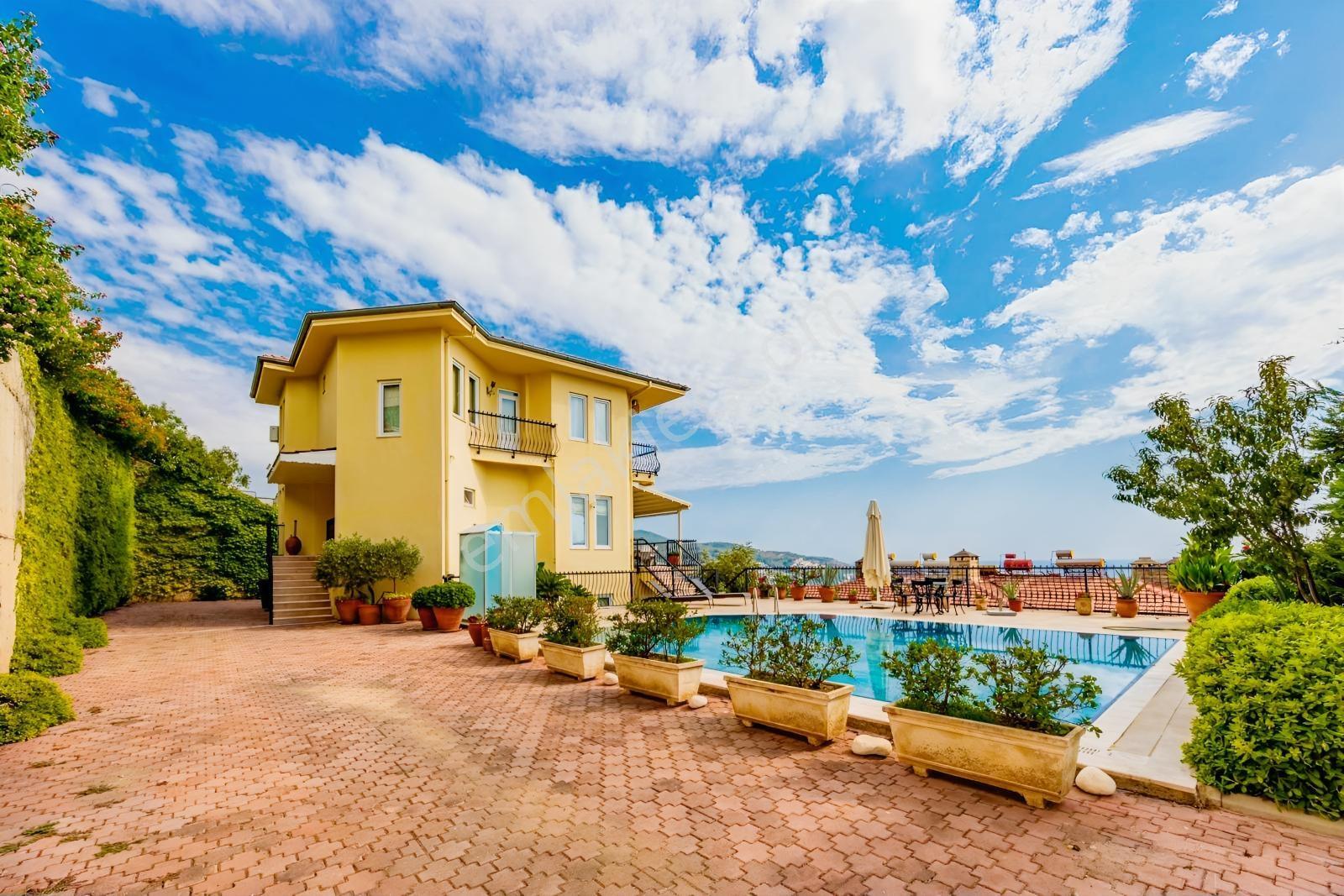 Gold City De Satılık 5+2 Müstakil Villa — fotoğraf 3