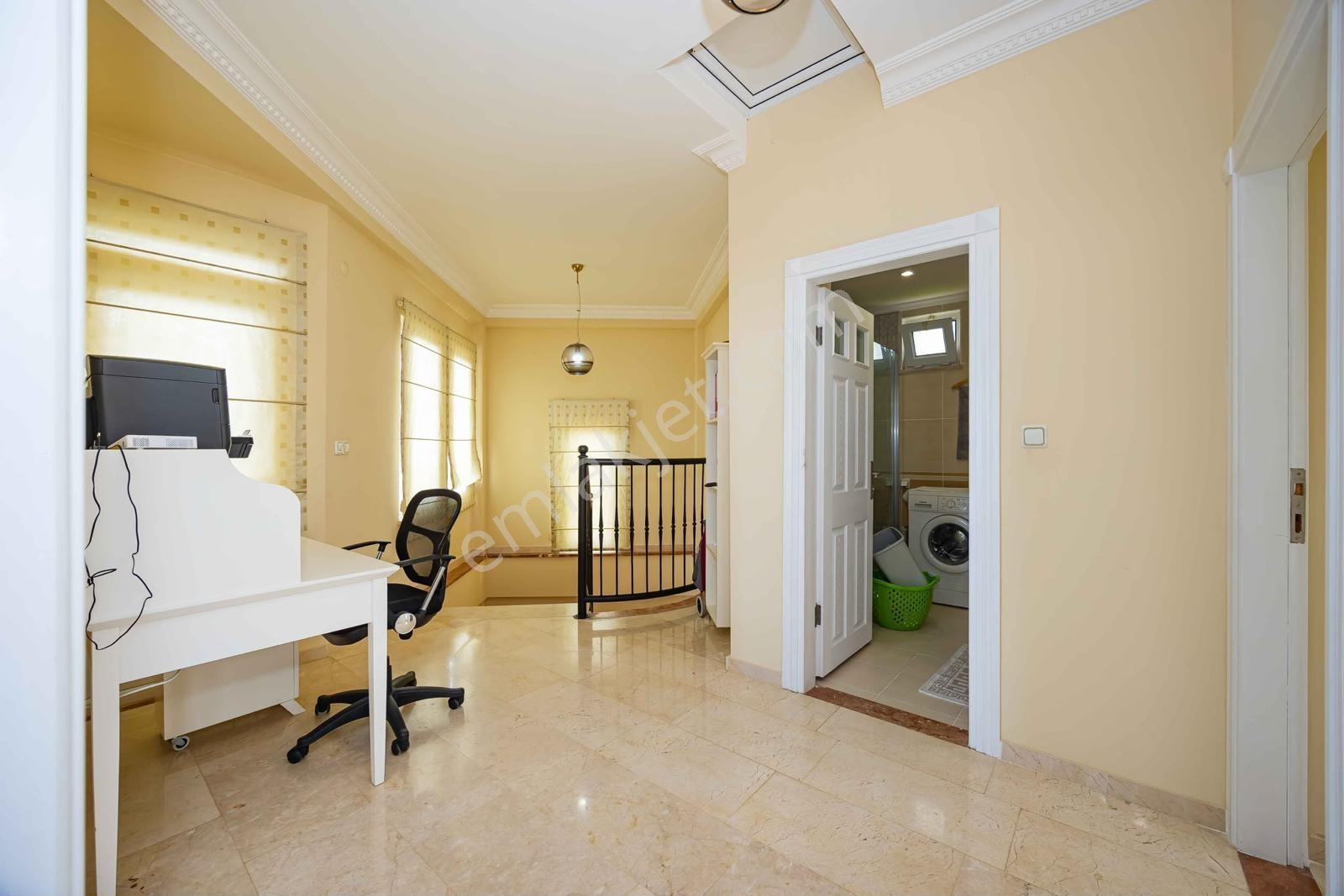 Gold City De Satılık 5+2 Müstakil Villa — fotoğraf 12