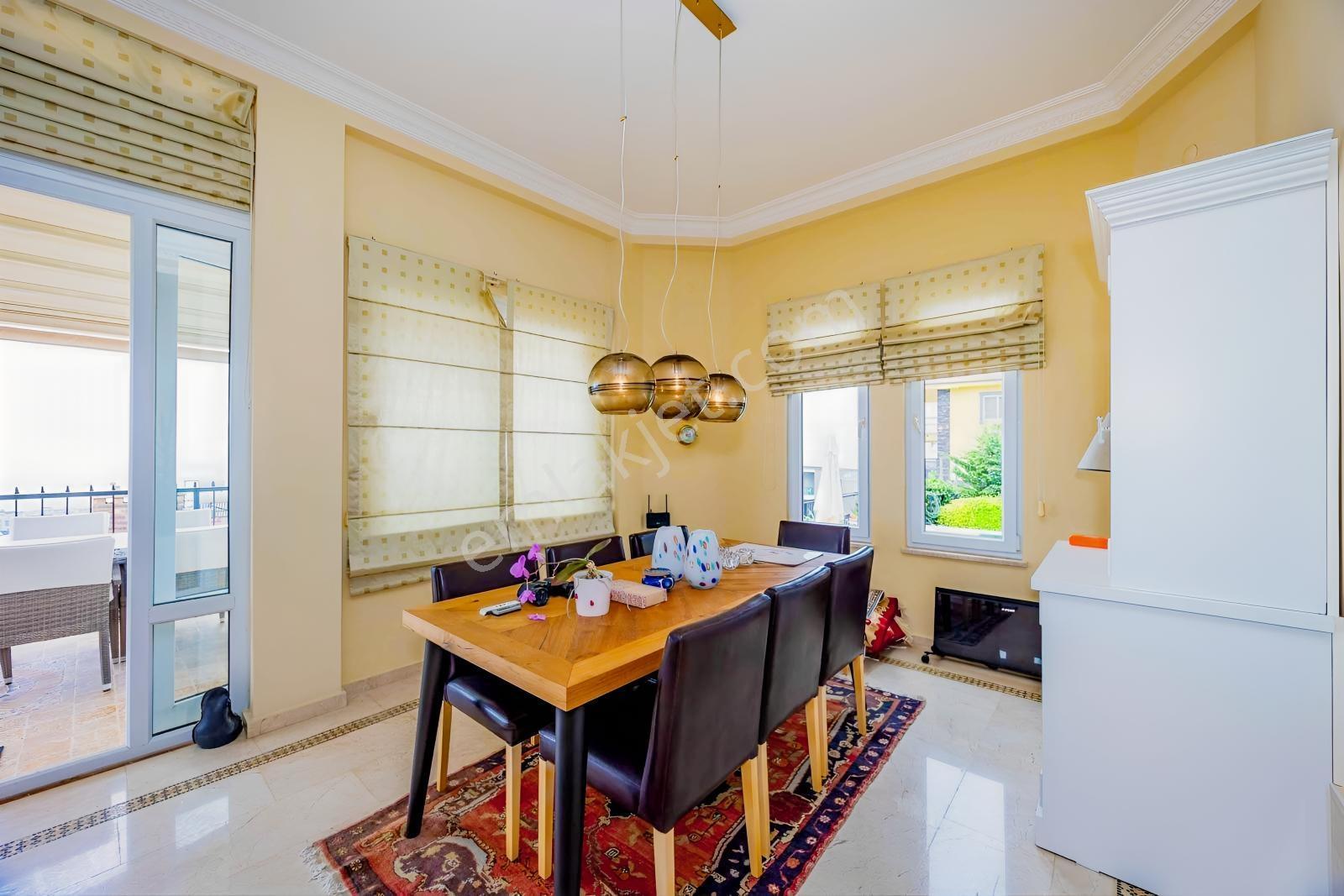 Gold City De Satılık 5+2 Müstakil Villa — fotoğraf 14