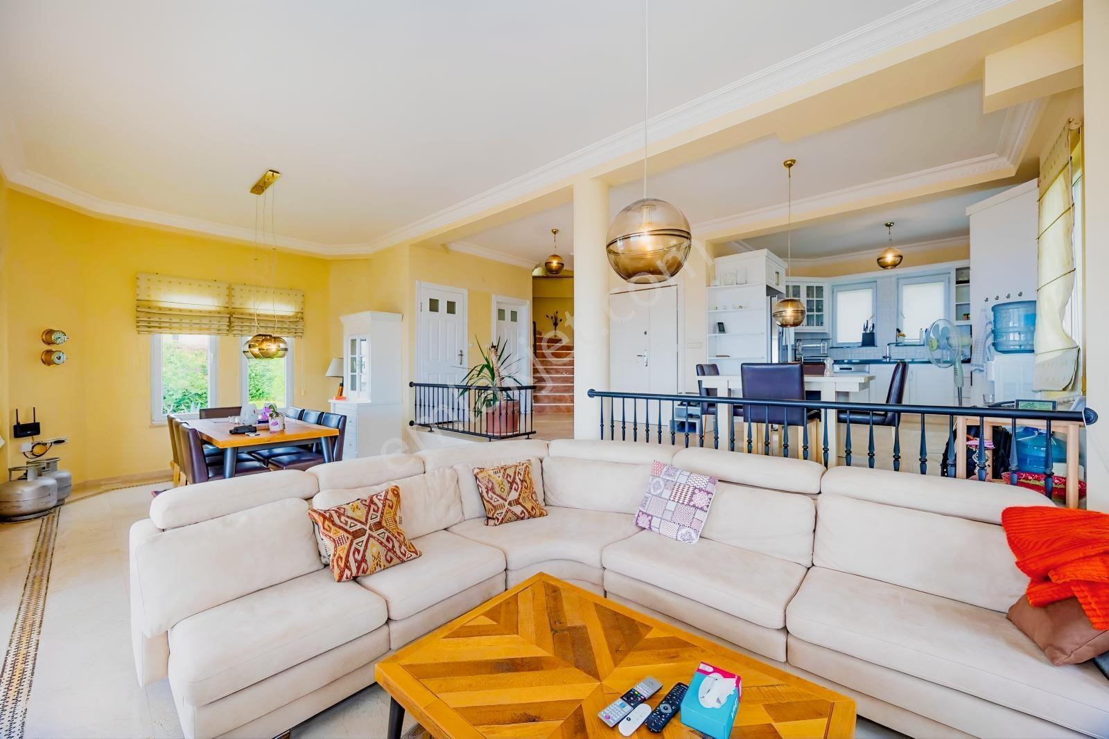 Gold City De Satılık 5+2 Müstakil Villa — fotoğraf 21