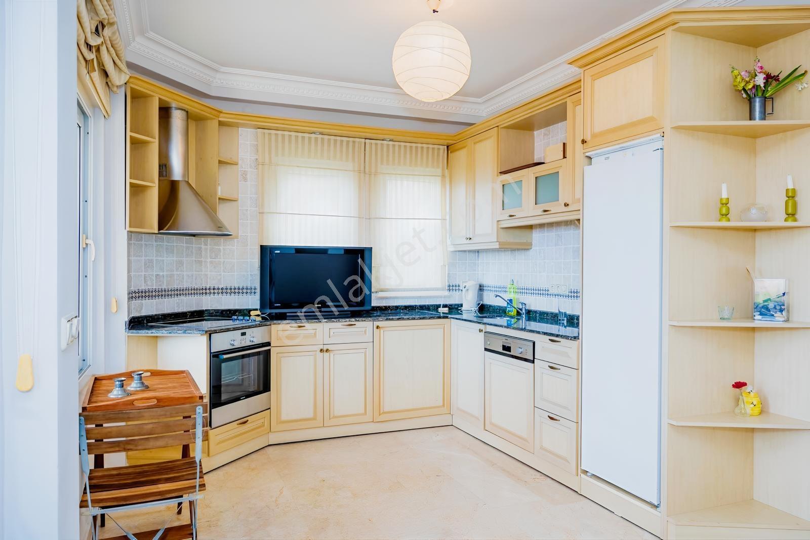 Gold City De Satılık 5+2 Müstakil Villa — fotoğraf 26