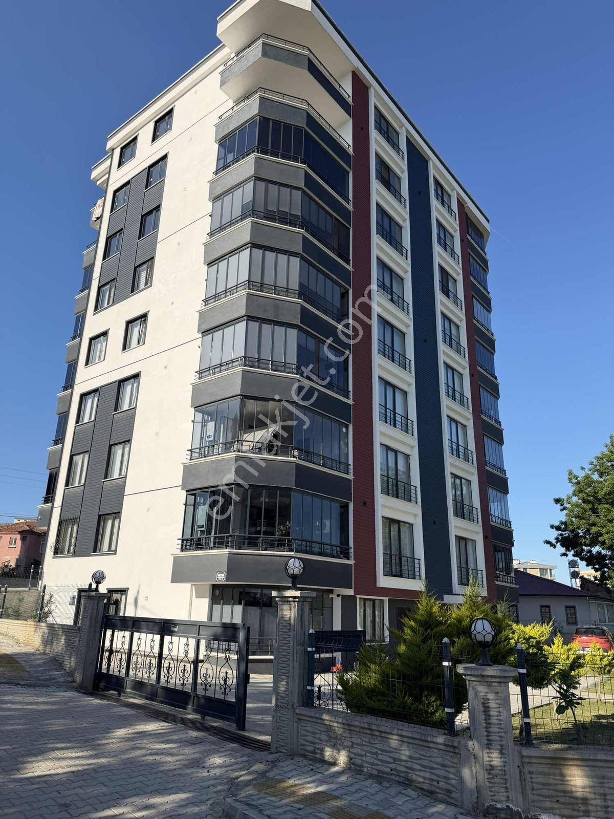 Cb.amazon Balaç Bölgesinde Eminevime Uygun 3+1 Satılık Daire