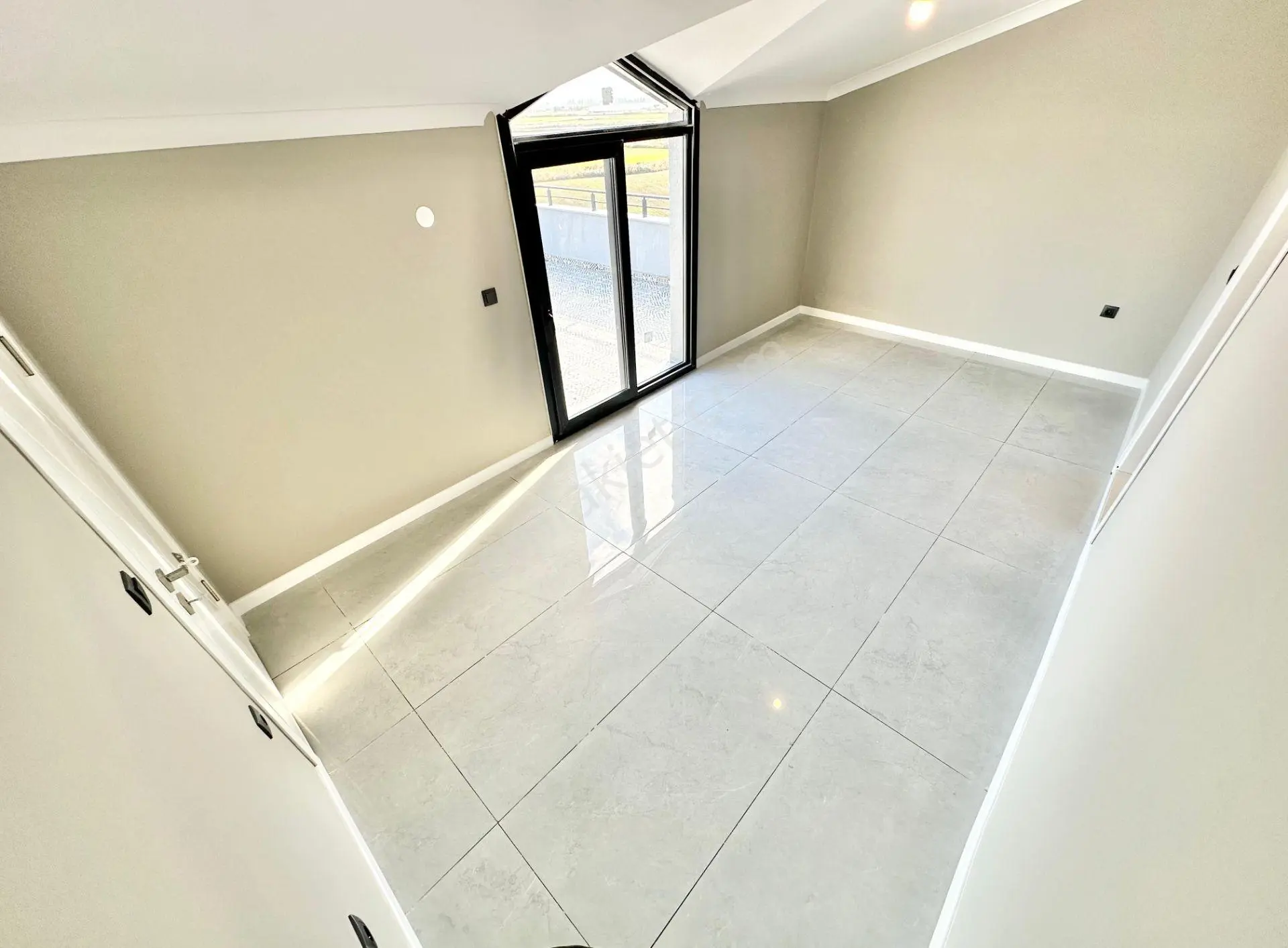 ꧁ay Emlaktan꧂akçay'da Muhteşem Konumlu Denize Manzaralı Satılık 3+1 Teraslı Dublex Daire — fotoğraf 20