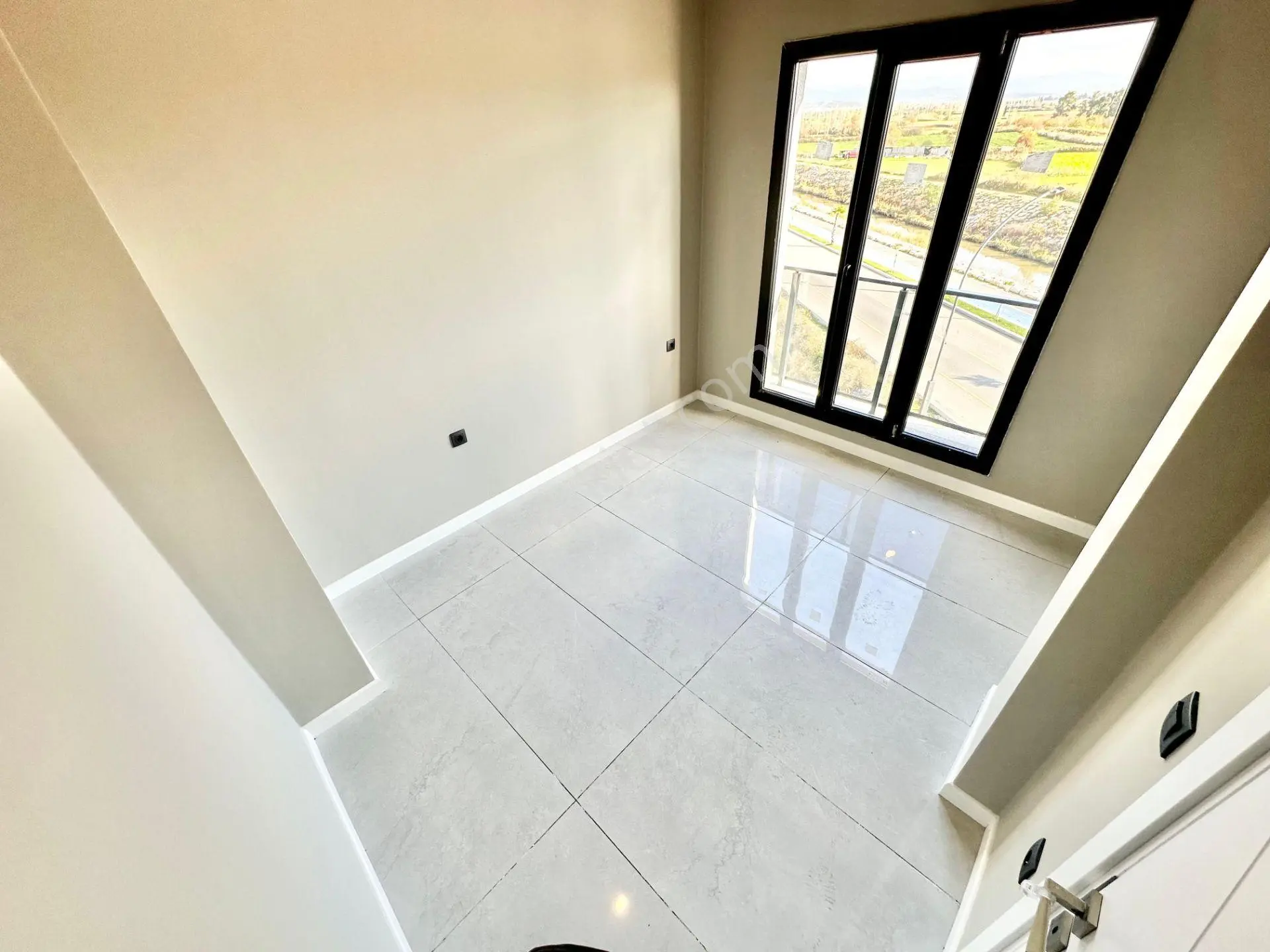꧁ay Emlaktan꧂akçay'da Muhteşem Konumlu Denize Manzaralı Satılık 3+1 Teraslı Dublex Daire — fotoğraf 25