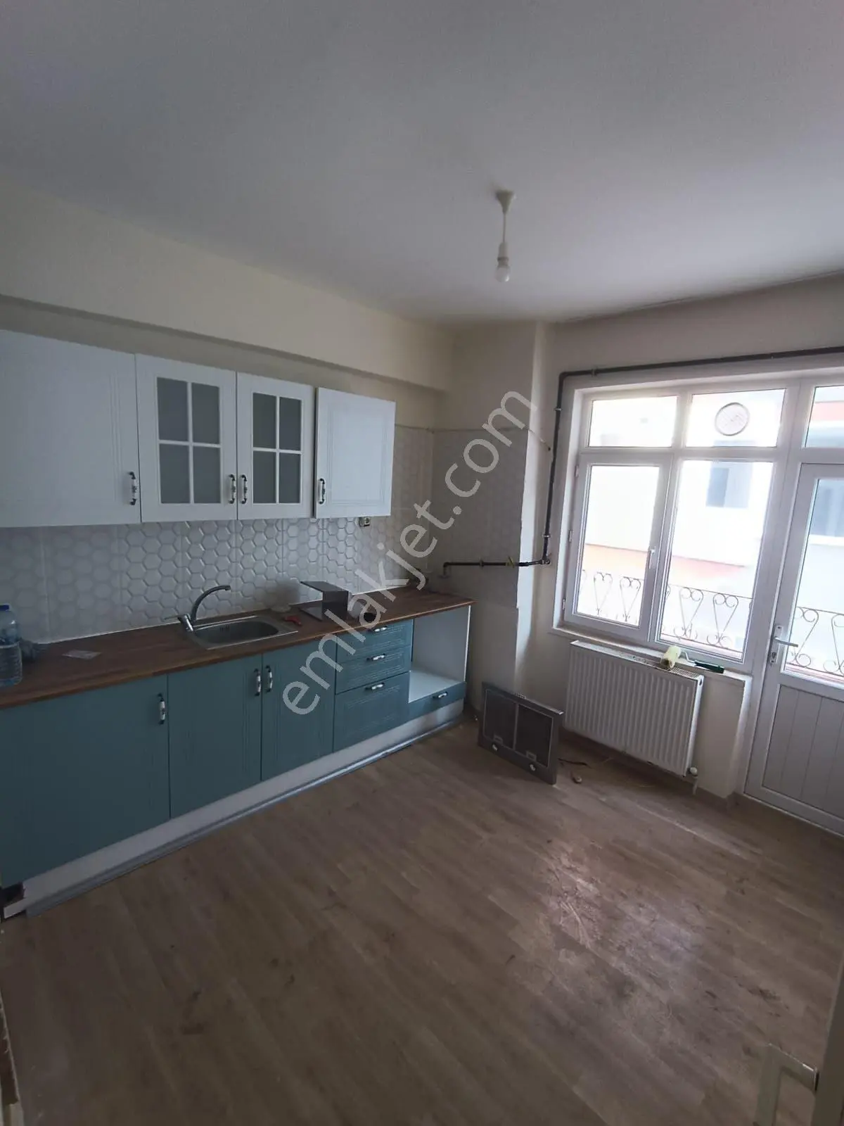 Samsun İlkadım Saitbey Mahallesinde Satılık 3+1 Daire — fotoğraf 2