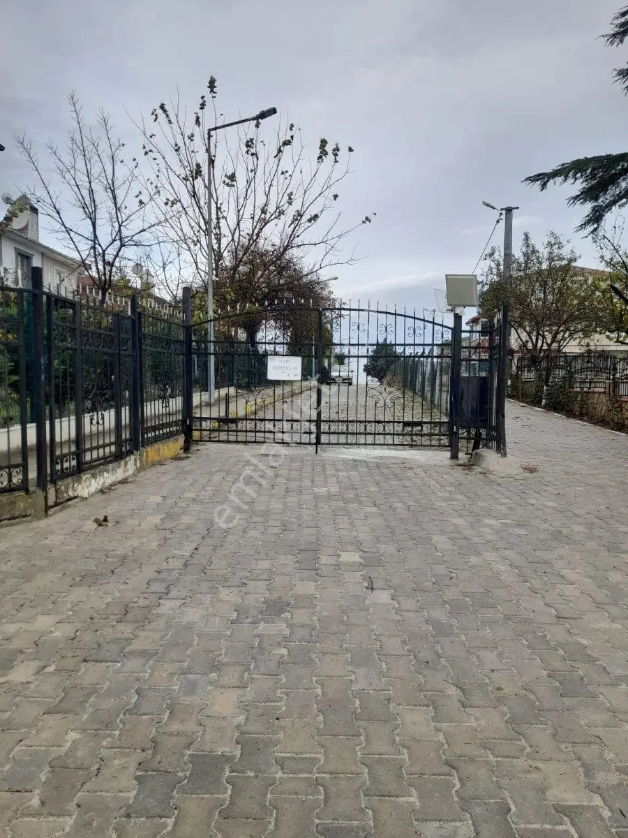 Huzurkent Sitesi İçerisinde 209 M² Arsa | Dubleks Mesken Tapulu