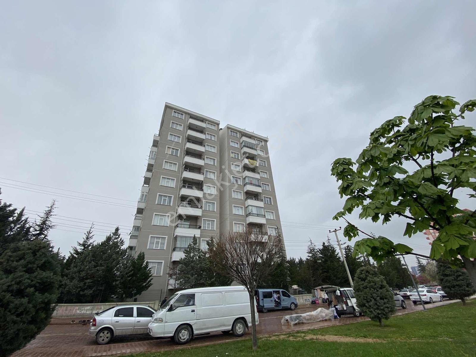 Yüksek Kira Getirisi & Eminevim'e Uygun Satılık 3+1 Daire — fotoğraf 2