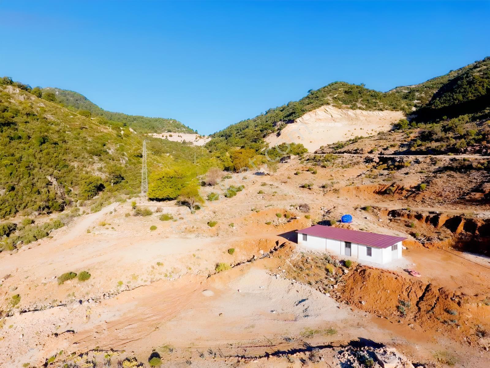 Fethiye İncirköy Köyde Satıılık Müstakil Arsa Ve Yapı