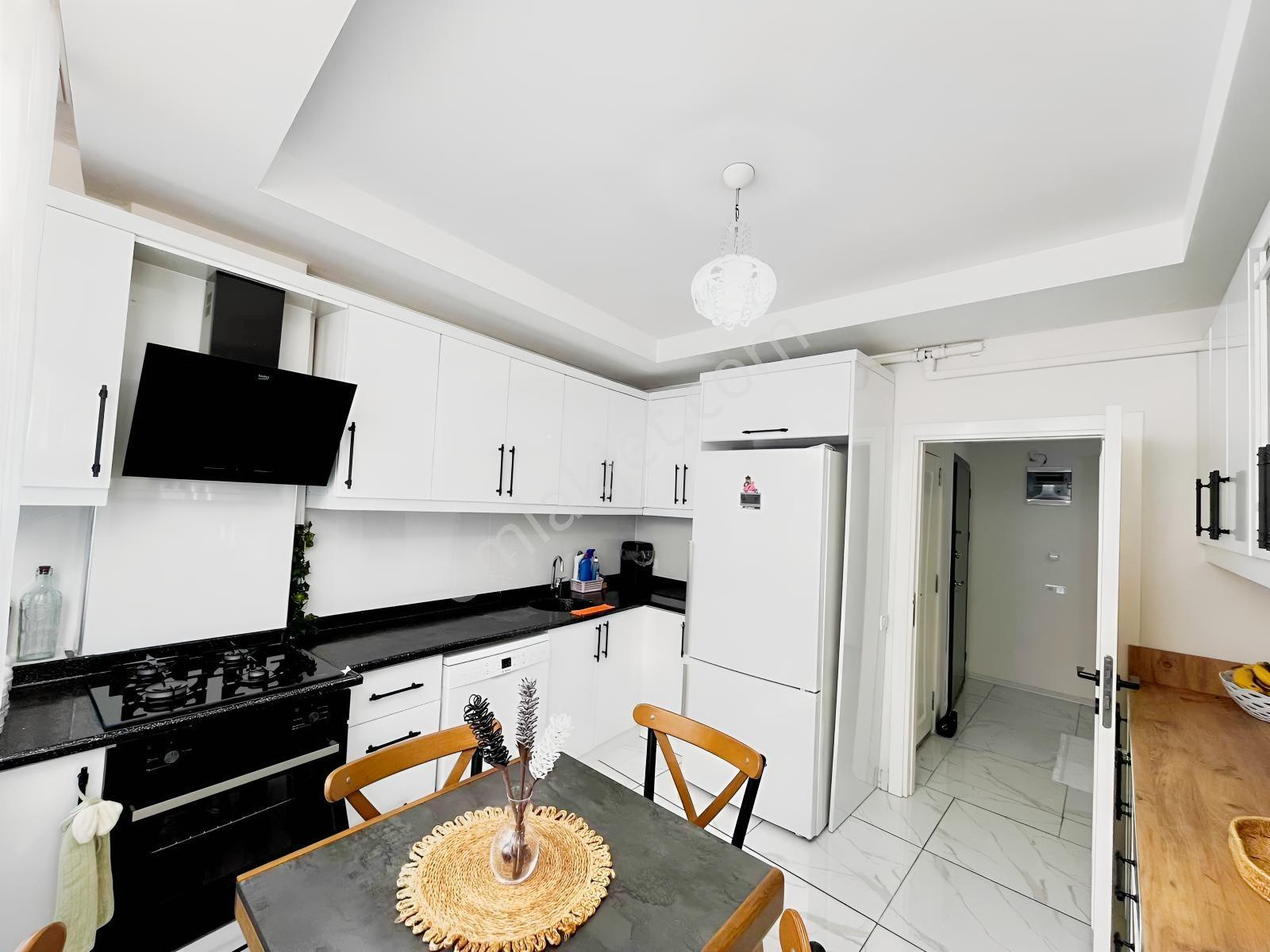 Toroslar Osmaniye Mh De Bağımsız 2 Katlı Müstakil Bina 3+1 + 3+1 — fotoğraf 5