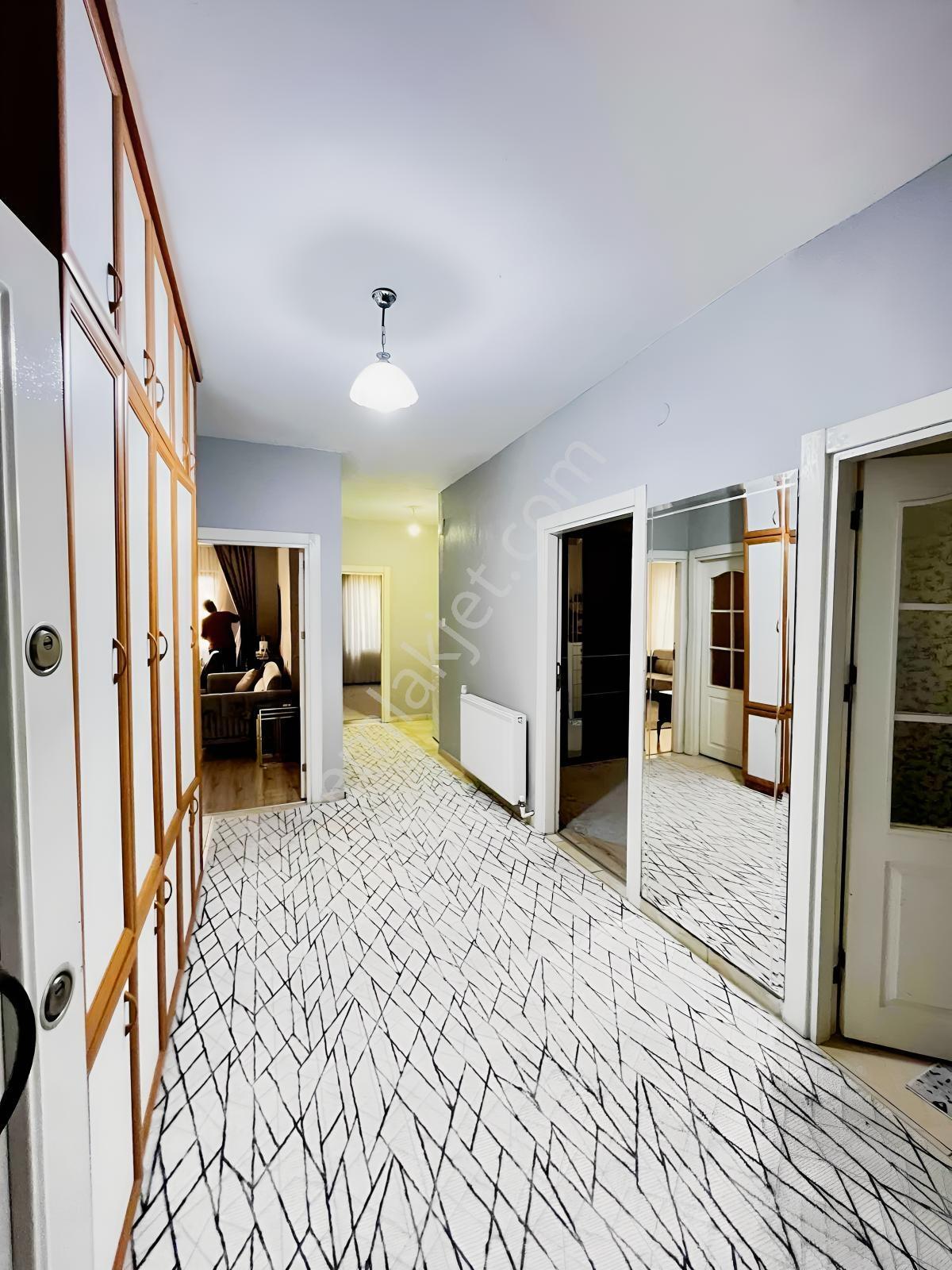 Toroslar Osmaniye Mh De Bağımsız 2 Katlı Müstakil Bina 3+1 + 3+1 — fotoğraf 27
