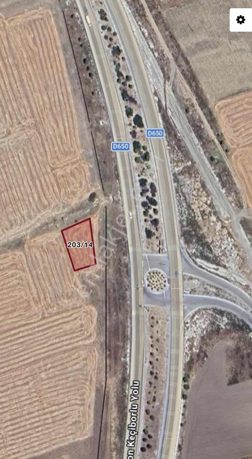 Isparta'da D-650 Karayoluna Sıfır 735m2 Tek Tapu Fırsat — fotoğraf 4