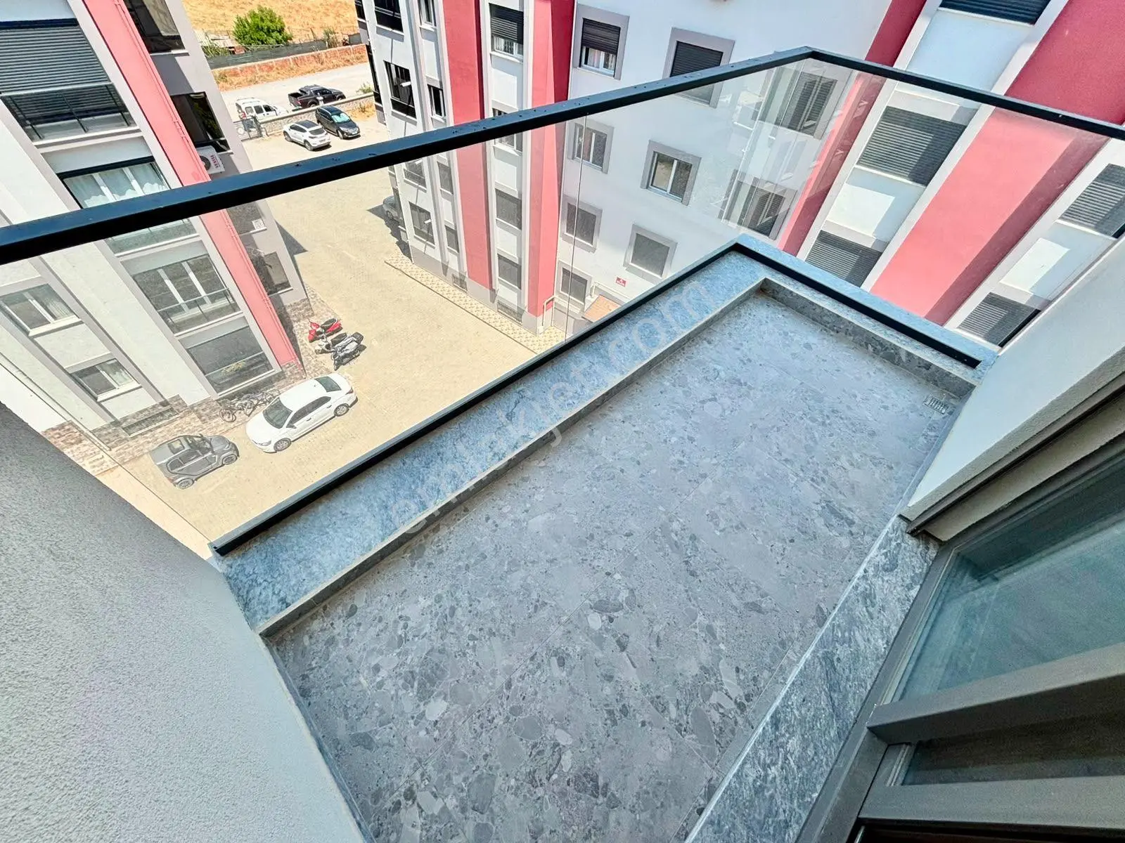 ꧁ay Emlaktan꧂bahçelievler Ören'de Havuzlu Kapalı Otoparklı Denize Yürüme Mesafesinde Satılık Daire — fotoğraf 13