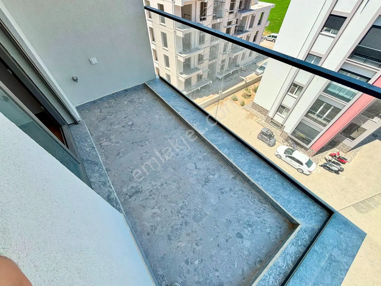 ꧁ay Emlaktan꧂bahçelievler Ören'de Havuzlu Kapalı Otoparklı Denize Yürüme Mesafesinde Satılık Daire — fotoğraf 14