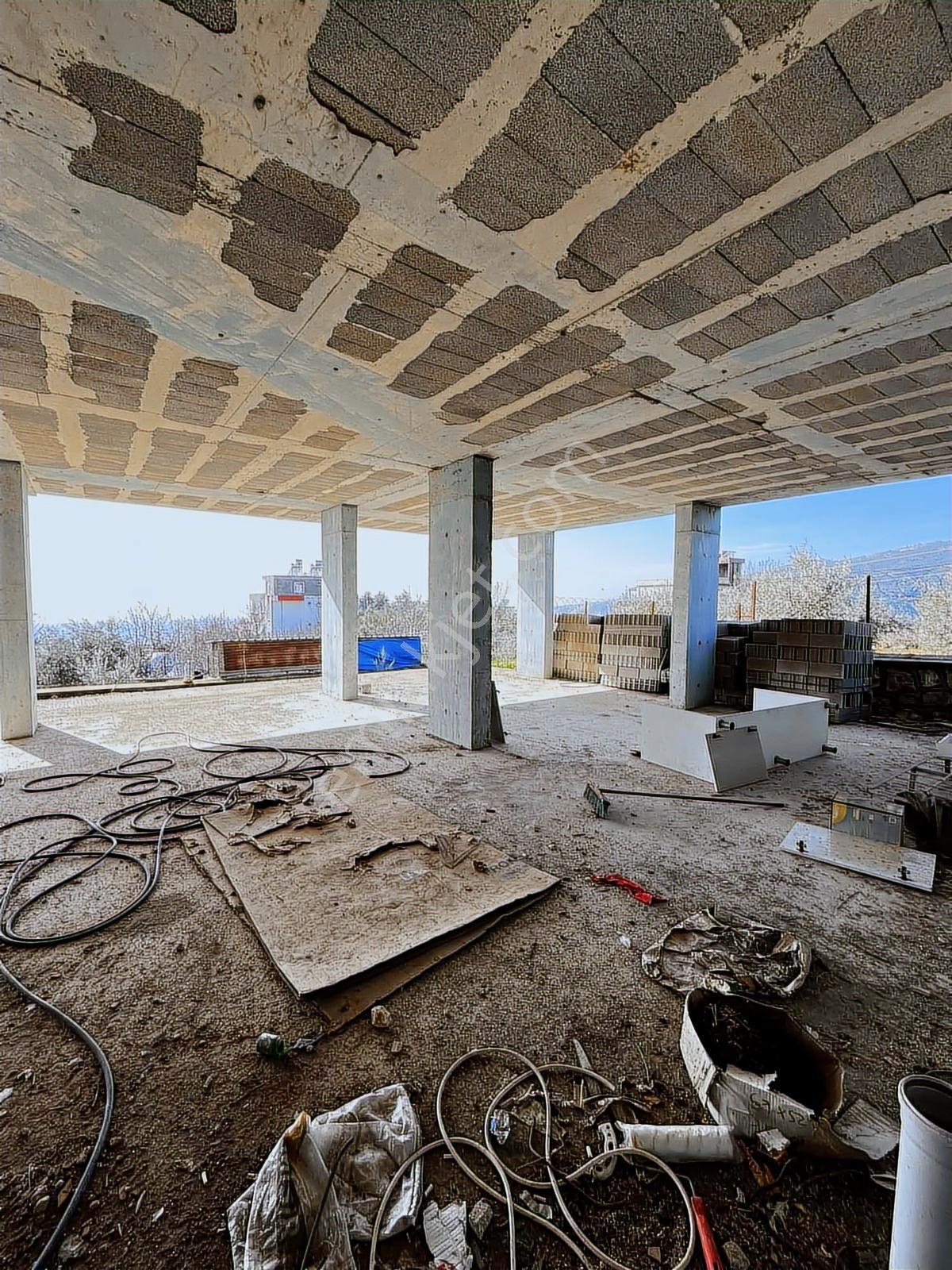 Mersin Toroslar Kaşlı Düğdüörende Manzaralı 3 Katlı Villa — fotoğraf 9