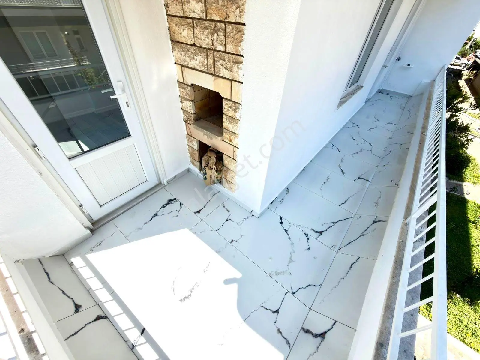Referans'tan Altınkum'da Denize 200 Metre Ön Cephe Ayrı Mutfak 2+1 Daire — fotoğraf 6
