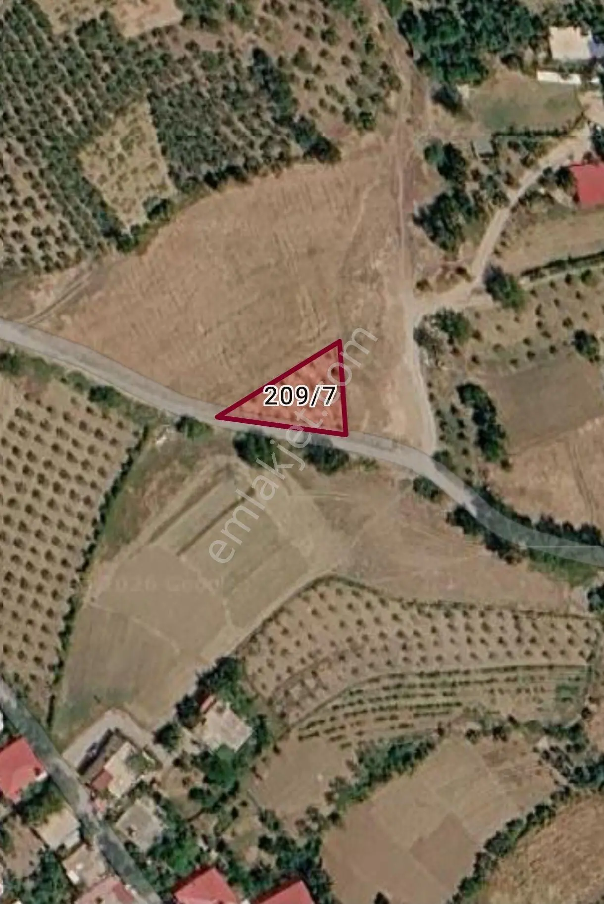 Yıldırım Emlaktan Dadağlı'da 520 M2 Satılık Tek Tapu Tarla — fotoğraf 3