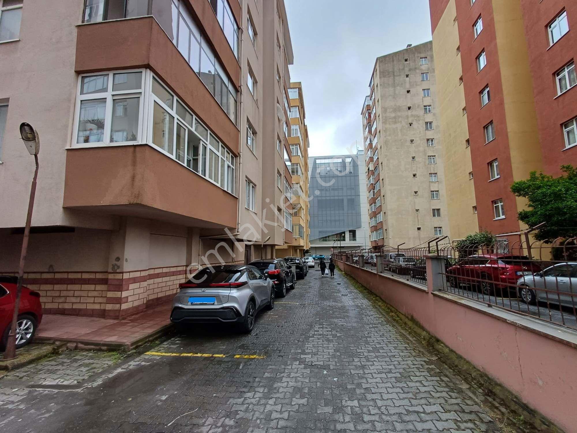 Ataşehır İçerenköy 2. Gül Sıtesı Satılık Arakat Daıre, — fotoğraf 27