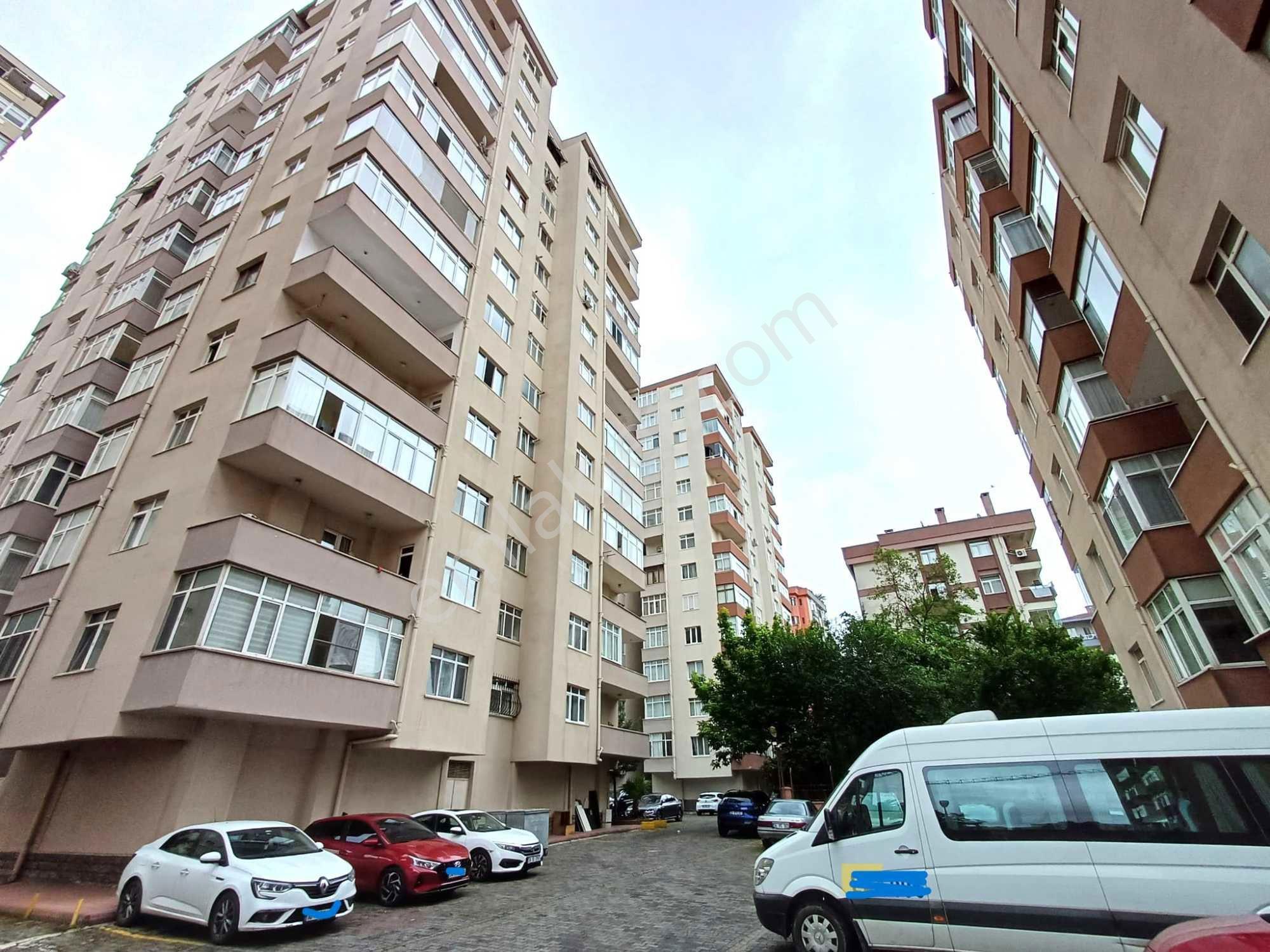Ataşehır İçerenköy 2. Gül Sıtesı Satılık Arakat Daıre, — fotoğraf 30