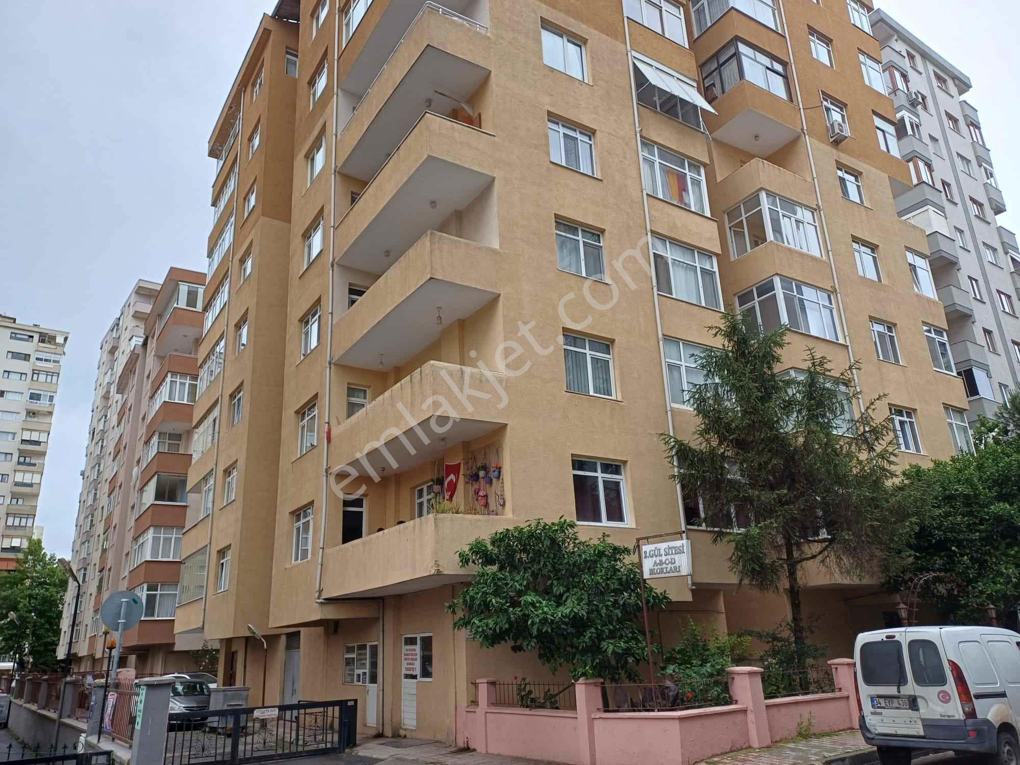 Ataşehır İçerenköy 2. Gül Sıtesı Satılık Arakat Daıre, — fotoğraf 33