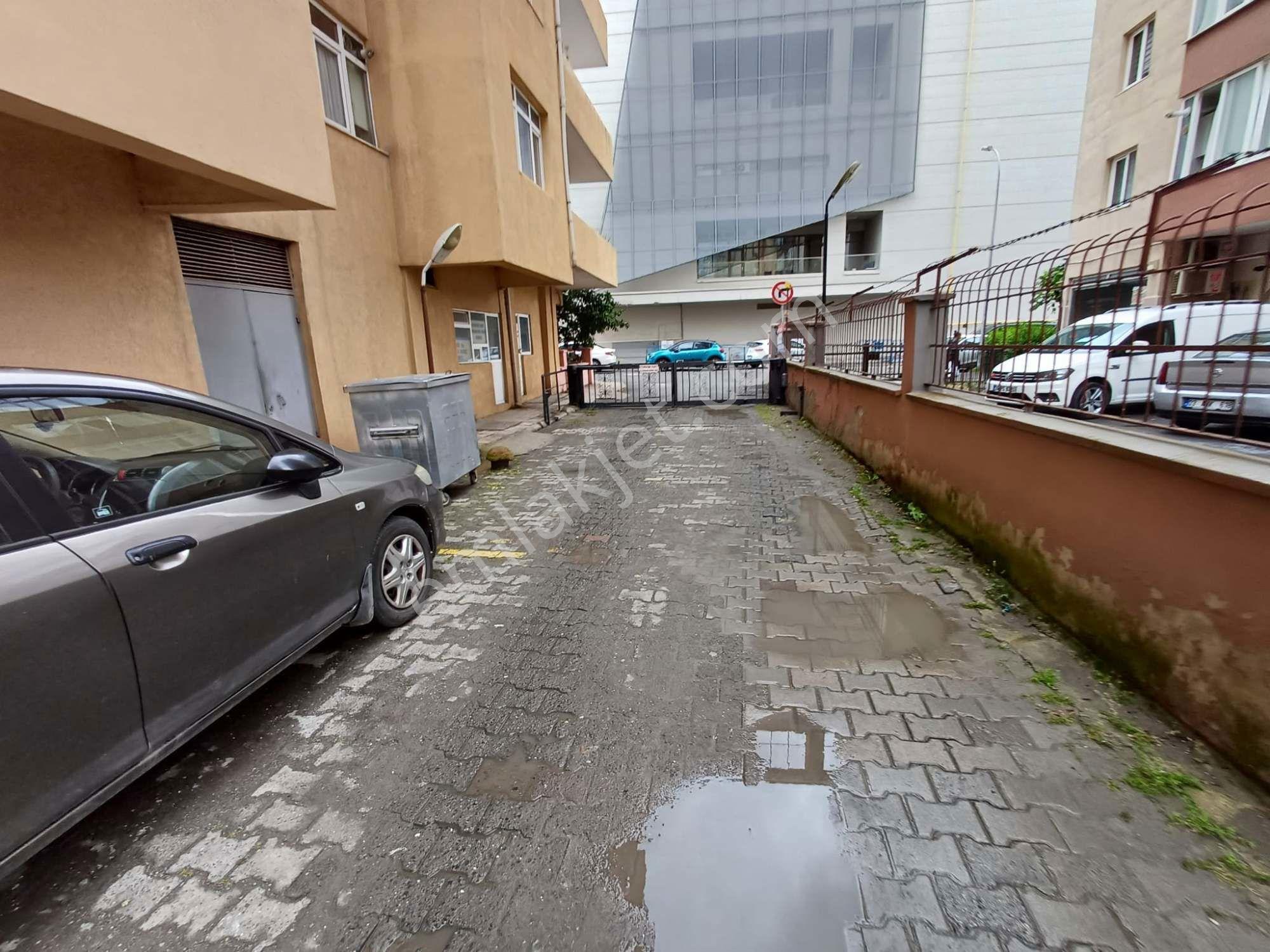 Ataşehır İçerenköy 2. Gül Sıtesı Satılık Arakat Daıre, — fotoğraf 34