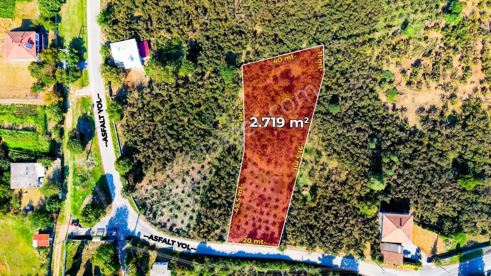 Yatırıma Ve Tam Zamanlı Yaşama Uygun Tek Tapu %40 İmarlı Arsa — fotoğraf 2