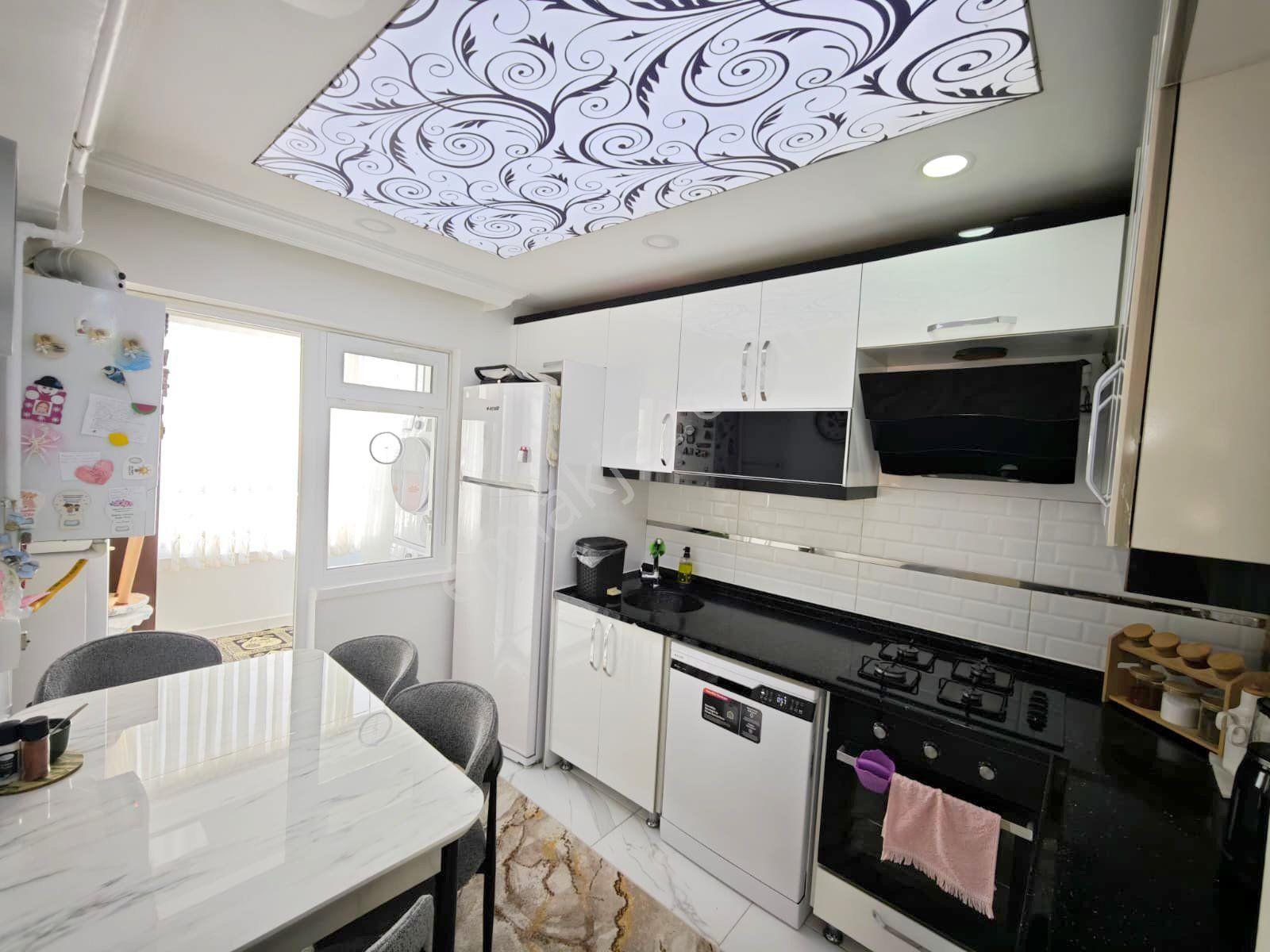 Hemdem Gayrimenkul'den Plevne'de Full Yapılı 3+1 Satılık Daire — fotoğraf 5
