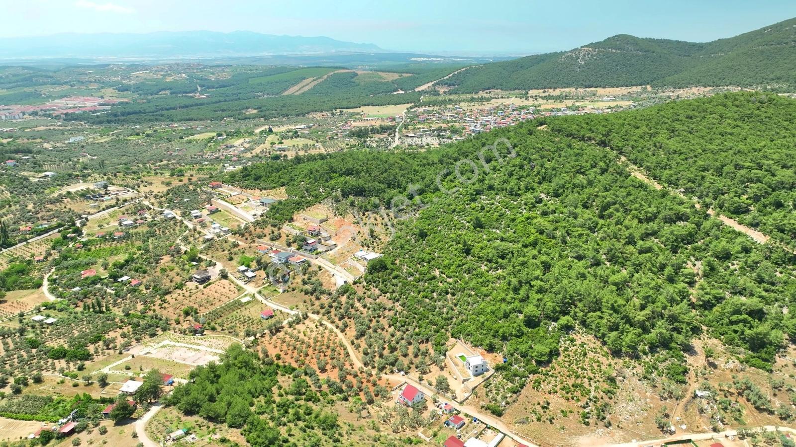 İzmir Buca Kırklarda 8.560 M² Alanlı, Yola 175 M Cepheli Arsa — fotoğraf 23