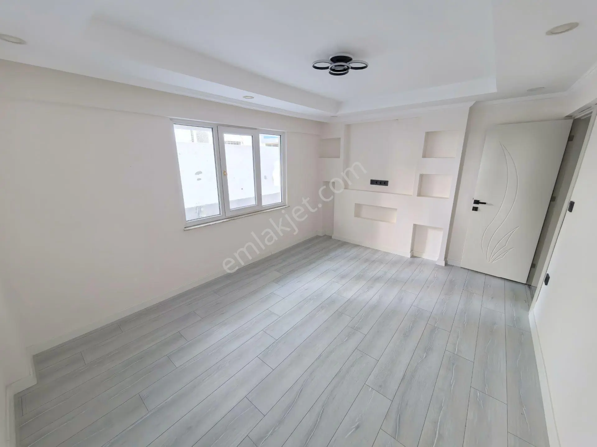 Didim Efeler’de Arka Cephe, Bahçe Kullanımlı Yenilenmiş 2+1 — fotoğraf 12