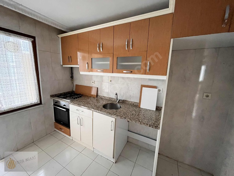 Tek Blok Sitede 2+1 Otoparklı Kiralık Daire — fotoğraf 5