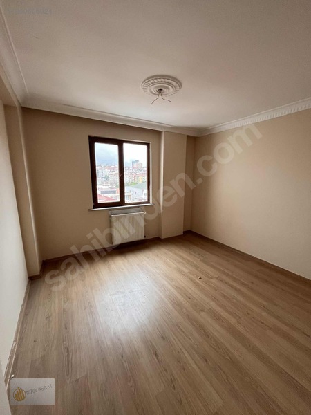 Tek Blok Sitede 2+1 Otoparklı Kiralık Daire — fotoğraf 13