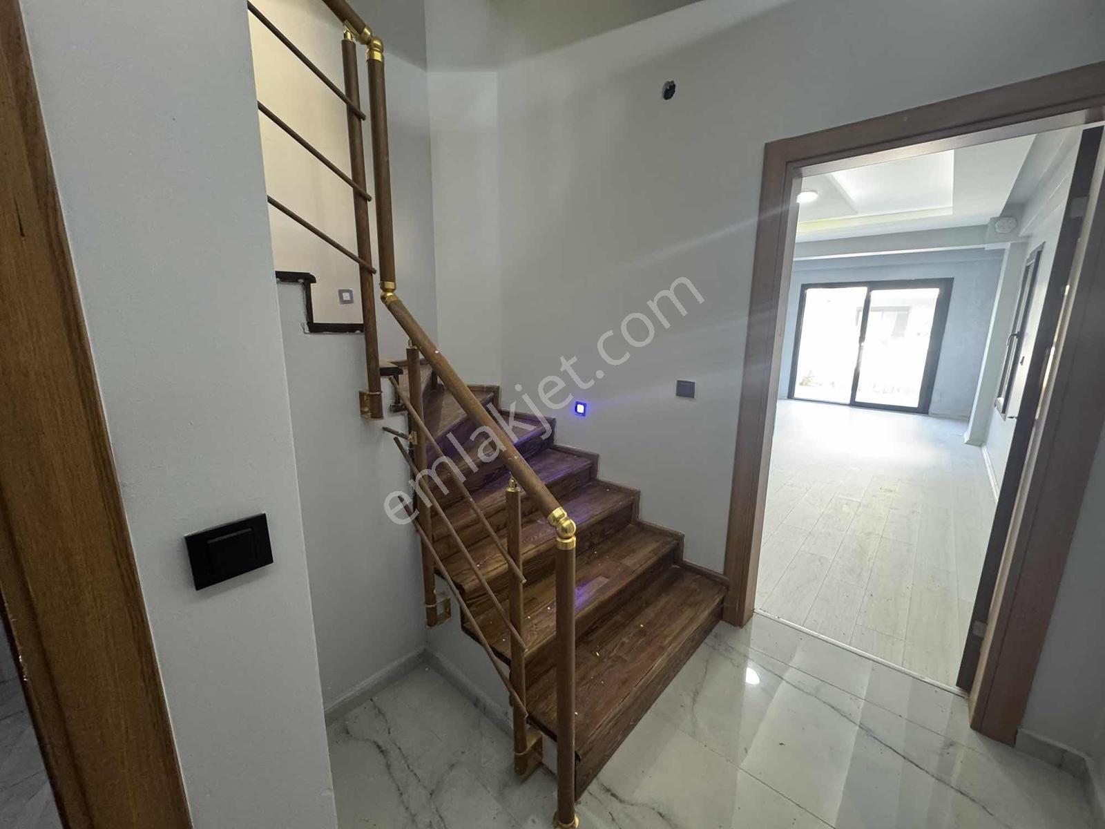 Coldwell Banker Poyraz'dan Fırsat 4+1 Villa — fotoğraf 11