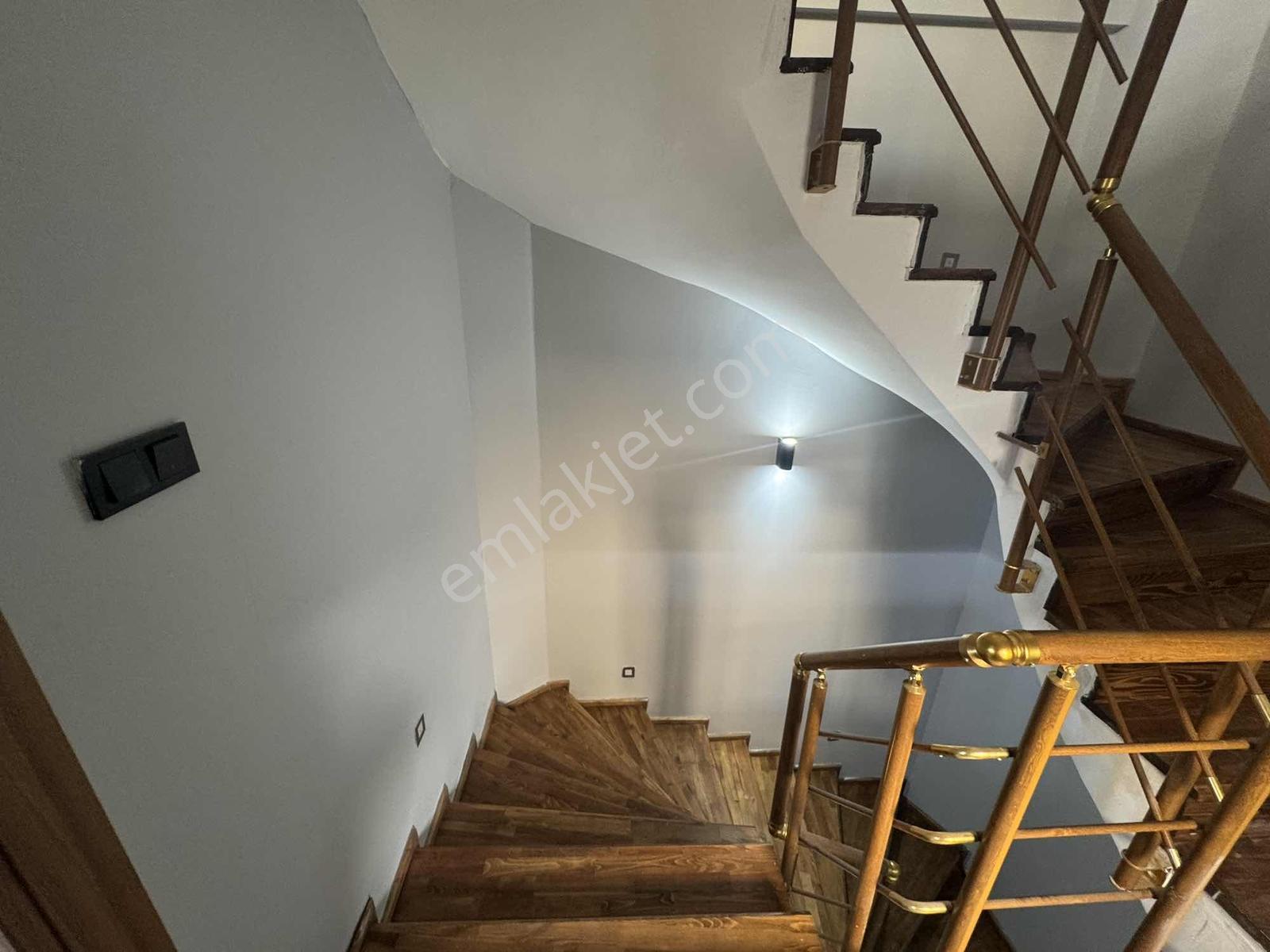 Coldwell Banker Poyraz'dan Fırsat 4+1 Villa — fotoğraf 15