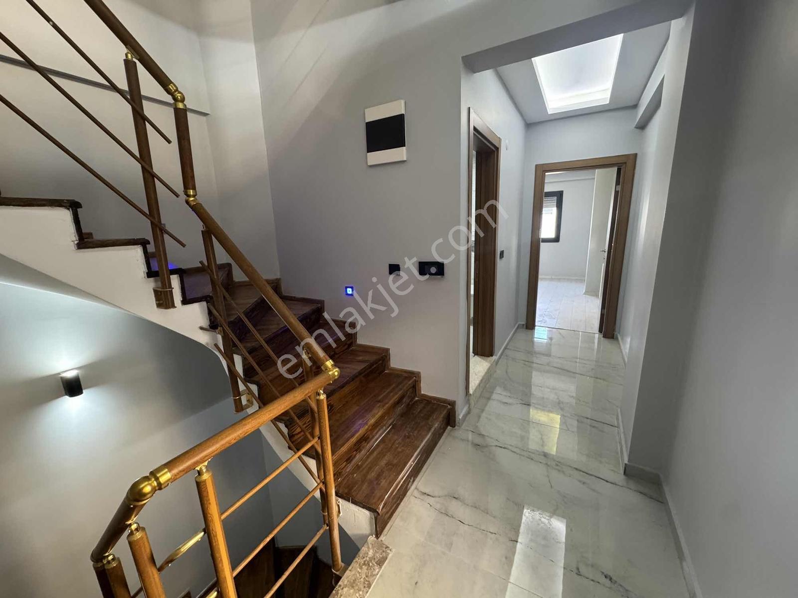 Coldwell Banker Poyraz'dan Fırsat 4+1 Villa — fotoğraf 23